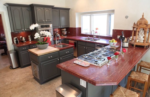Oak View House | Spa Sancturay Pool, Hot Tub, Cold Plunge, Far Infrared Sauna, Steam Shower.