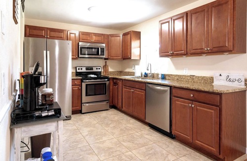 Port Saint John House | Space Coast Retreat: Large Fenced yard, Pool Table, Mrs. Pac Man + Massage Chair