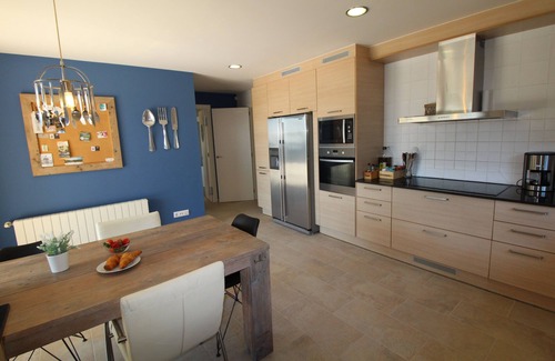 Sant Andreu de Llavaneres Villa | Spacious family villa with pool, sea view, sauna, 10-14 persons