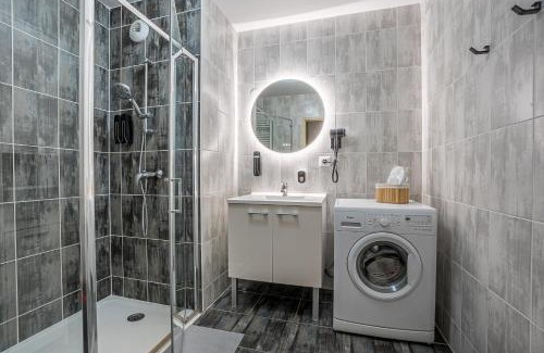 Woippy Apartment | Spacieux - 4 pers' - Balcon - 2 lits - Parking