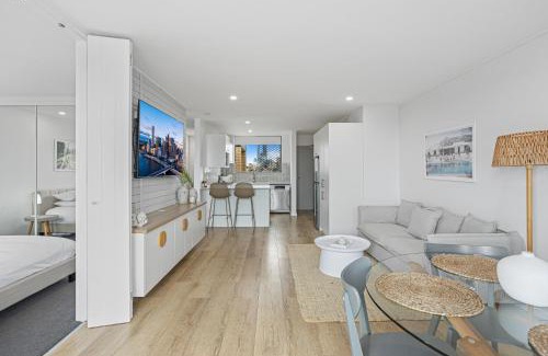 Teneriffe Apartment | Spacious 1-Bed in the Heart of Teneriffe
