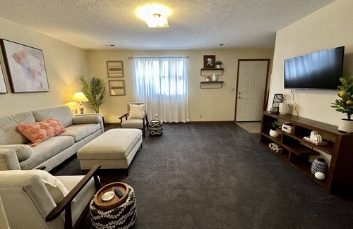 Parkersburg Apartment | Spacious 1200 Sq. Ft. Townhome #2