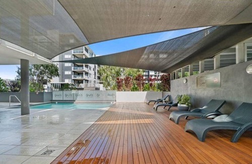 Albion Apartment | Spacious 1B1B with river views & all amenities