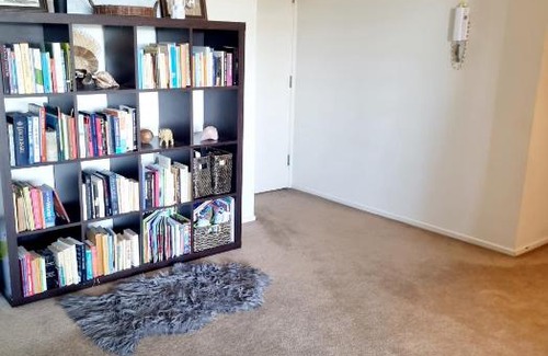 Albion Apartment | Spacious 1B1B with river views & all amenities