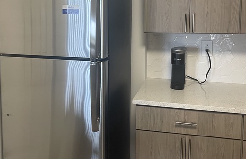 Baileys Crossroads House | Spacious 1BR with Balcony