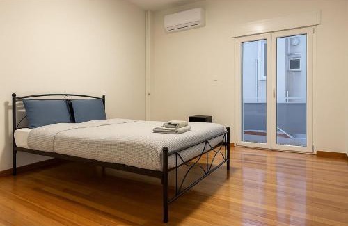 Nea Smirni Apartment | Spacious 2 Bedroom Apartment in Nea Smyrni with Free Street Parking