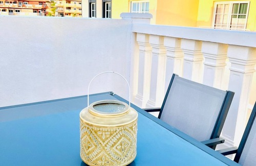 Callao Salvaje Apartment | Spacious 2 BR Golden Apartment