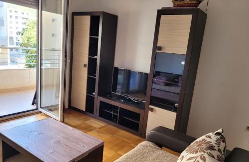 Rozino Apartment | Spacious 2BR 2BA Apartment Near Beach and Mall