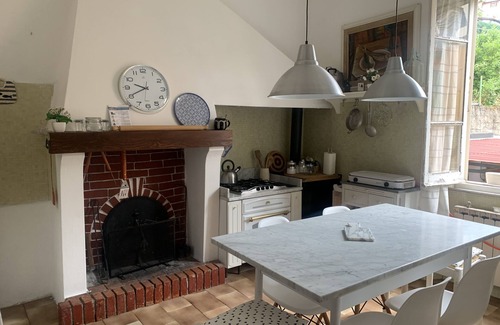 Vezzano Ligure Apartment | Spacious 3-bedroom house with garage in the quiet village of Vezzano Ligure