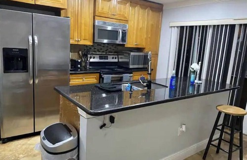 Lake Worth Corridor House | Spacious 3 bedroom 2.5 bath House in lake worth