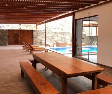 Calango House | Spacious 3-bedroom and 2 bathroom home with private pool and patio and free Wi-Fi