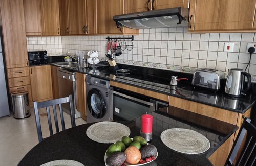 Dubai Marina Apartment | Spacious 3br apartment in Princess Tower