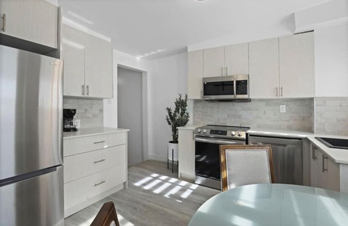 Sainte-Marie Apartment | Spacious 3BR in the heart of Village