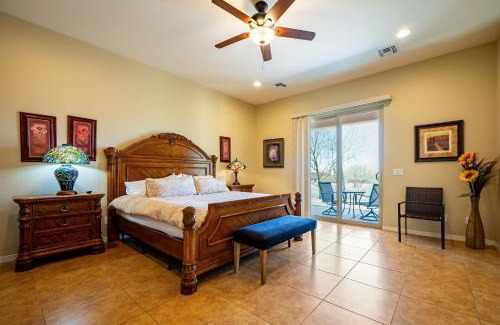 Apache Junction House | Spacious 3BR Retreat - Mtn Views & BBQ