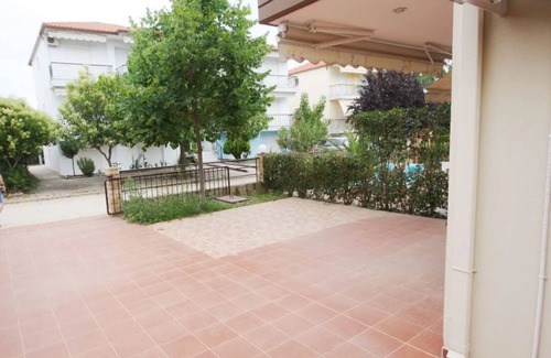 Kalivia Poliyirou House | Spacious 4-bedroom house with WiFi, AC in marvelous Kalyves Polygyrou