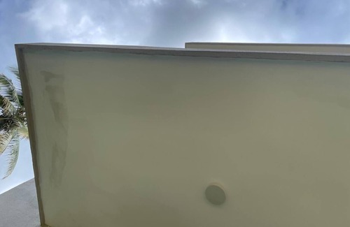 Ekala House | Spacious 4-bedroom building in welcoming Ja-Ela with AC