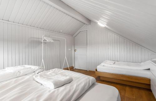 Haukadalur House | Spacious 4-Bedroom Home in Southern Iceland