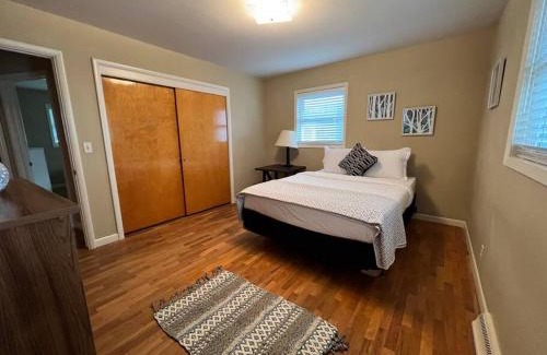 Billings House | Spacious 4 bedroom residential at Burlington Park