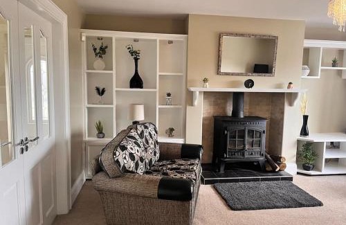 Buncrana House | Spacious 4 BR, Perfect Location