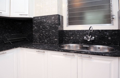 Esquerra de l'Eixample Apartment | Spacious 4BR Family Retreat Near Plaza Universidad