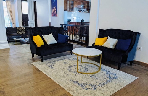 Upanga East Villa | Spacious 5-bedroom villa in charming Dar es Salaam with WiFi, AC