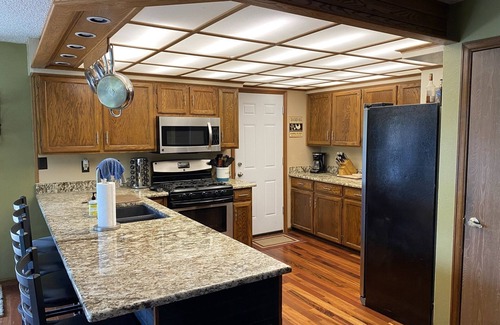 Ken Caryl House | Spacious 5 bedroom house minutes from Red Rocks