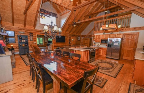 Crellin Cabin | Spacious 6BR Log Cabin Retreat with Pool, Hot Tub & Stunning Mountain Views