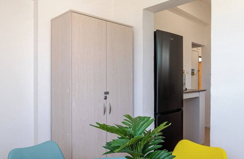 Haifa Apartment | Spacious 7-bedroom apartment in nice Haifa with WiFi, AC