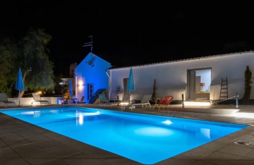 Vimieiro Villa | Spacious 7-bedroom extra large villa in its own 2.5 garden Venda Do Duque WiFi