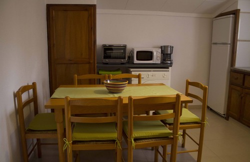 Castello d'Empuries Apartment | Spacious and bright apartment on the Costa Brava, landscape of the painter S. Dalí