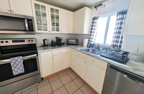 West Wareham Apartment | ⭐ Spacious and Bright , Very Close to Beach! ⭐