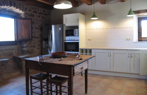Llobera Cottage | Spacious and comfortable house with private pool. Porch with barbecue. Wifi