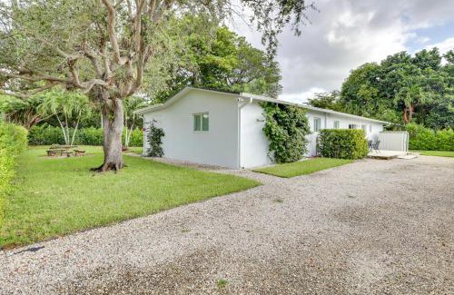 South Miami House | Spacious and Serene Miami Home Walk to Metrorail!