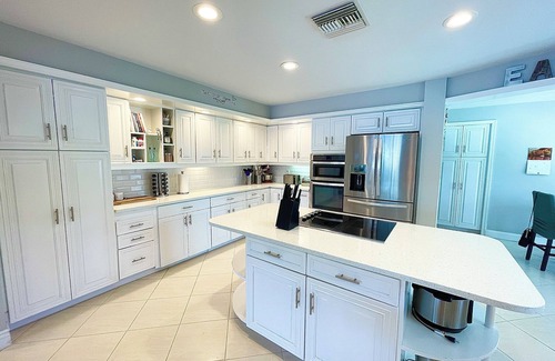 Wellington House | Spacious and Serene Equestrian Home with Saltwater Pool in Wellington.