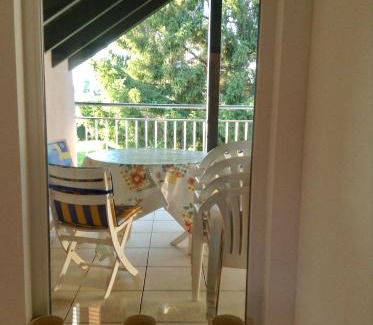 Bossonnens Apartment | Spacious Apartment 3.5 with Swimmingpool