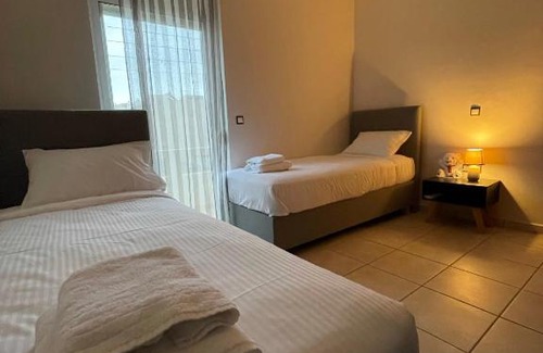 Kalathas Apartment | Spacious Apartment Nearby the Sea - 3 Bedrooms