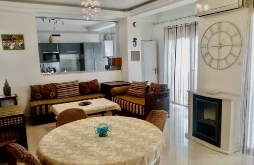 Algeria Apartment | Spacious Apparently family Sea view