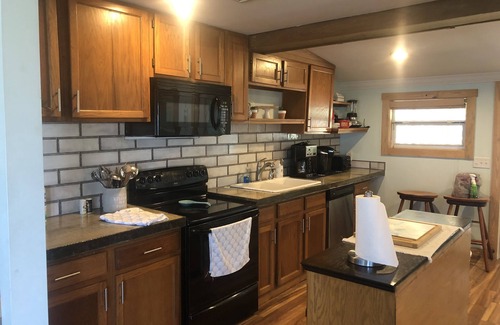 Eastpoint House | Spacious Bayfront 3BR 3BTH - 5 minutes from St. George Island