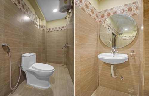 Banjara Hills House | Spacious building with 9 bedrooms and WiFi, AC in welcoming Hyderabad