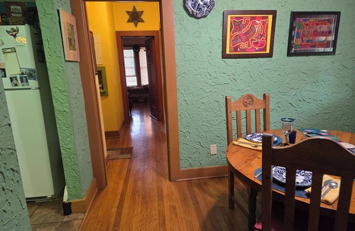 Jefferson Apartment | Spacious & charming comfortable apartment close to downtown, the Deco District.