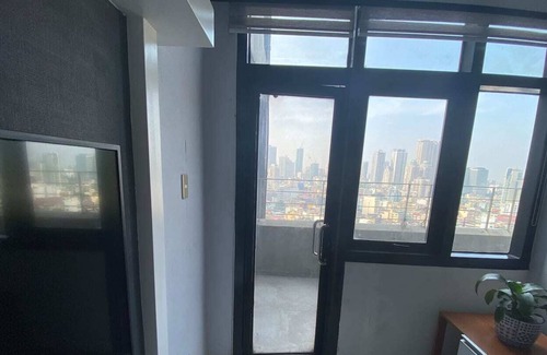 Sampaloc Condo | Spacious Condo near U-Belt area / Binondo