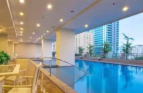Barangay 670 Condo | Spacious Condo near US Embassy with Spectacular View