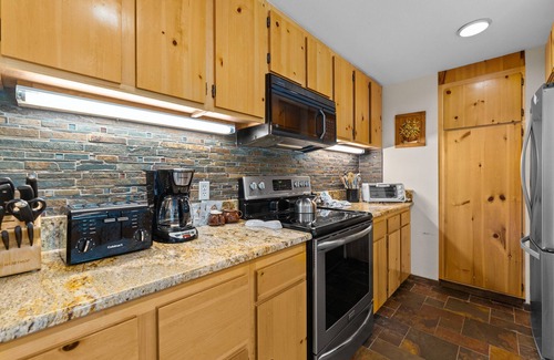 Lakeside Village Condo | Spacious Condo, Wood-burning Fireplace, Lakeside Village, Open Floor Plan