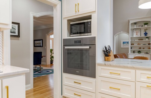 Prospect House | Spacious Family Home for Louisville Trip of a Lifetime
