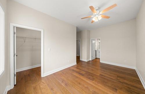 Loudon Apartment | Spacious Freshly Renovated Townhome- Scenic Side