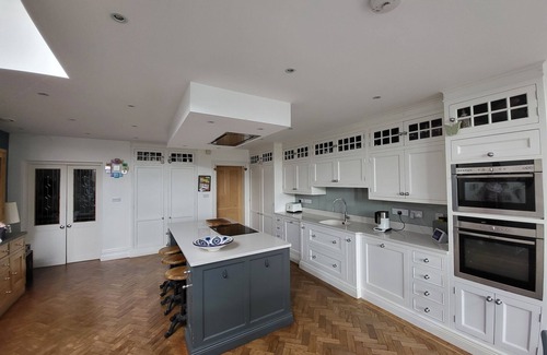 Claddagh House | Spacious Galway City House