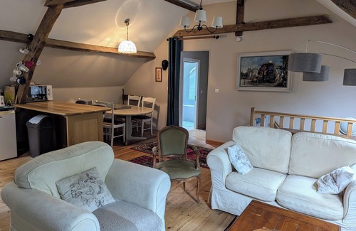 Gourdon Apartment | Spacious Gîte in Gourdon : Ideal for a Relaxing Stay in Nature