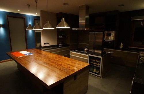 Pucon House | Spacious Holiday Home for Spring or Summer Sun