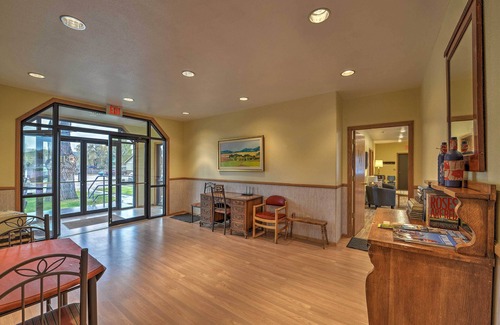 Ten Sleep House | Spacious Home 10 Minutes to Ten Sleep Canyon!