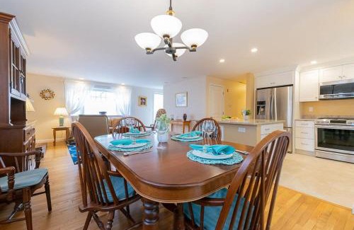 Brewster House | Spacious Home by Beach Dog Welcome